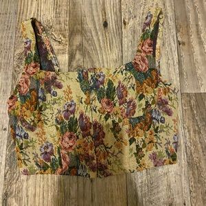 Xs corset target top. Lots of details. Like new. Super cute.